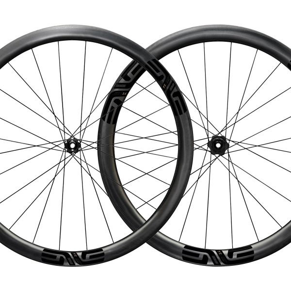 Roues de route en carbone Enve SES 3.4 noires 39/43 mm, compatibles avec freins à disque et tubeless, 2024-2025