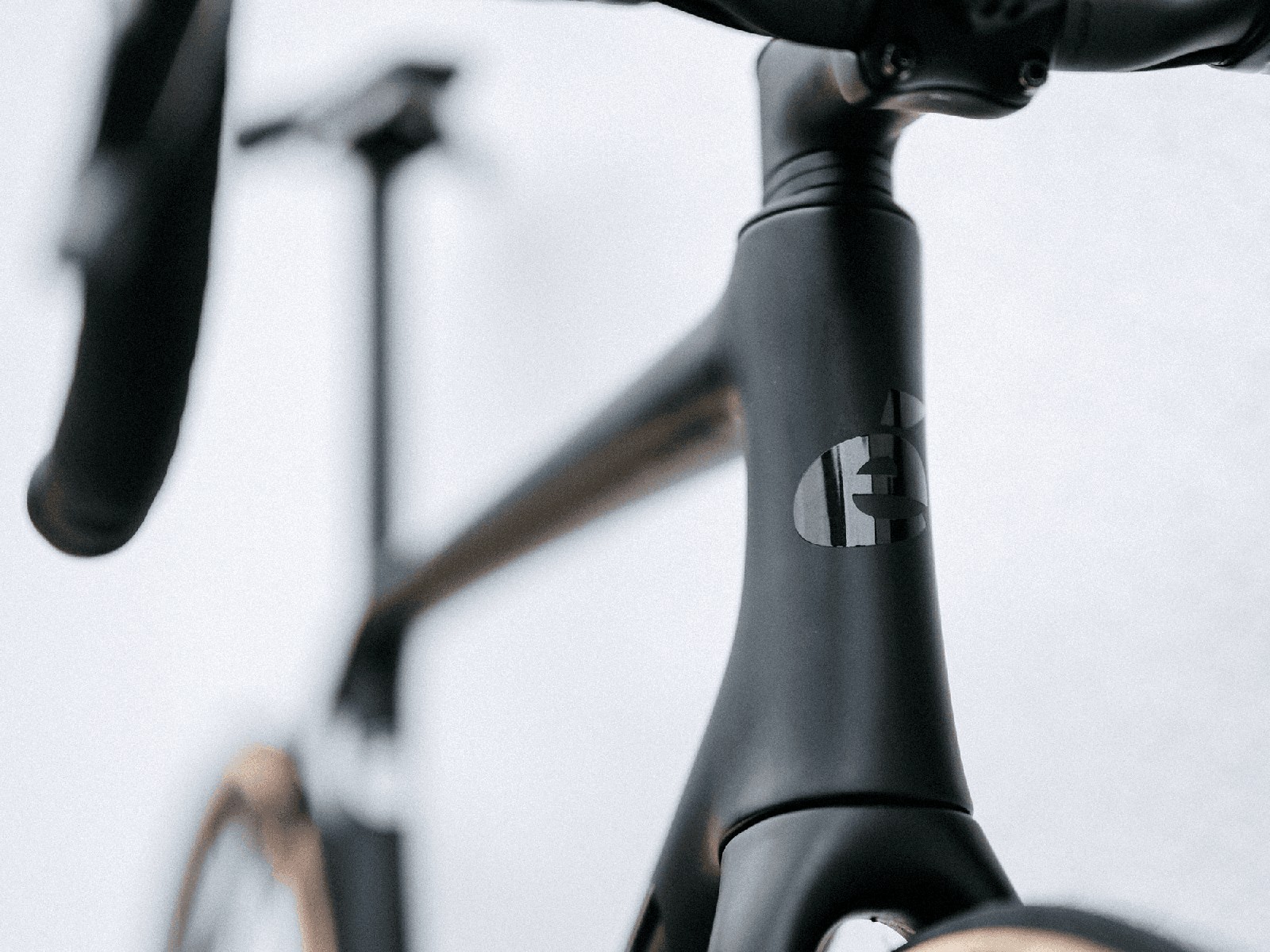 Vélo de course en carbone Cervélo R5 Red AXS 12v five black 2025 – Image 3